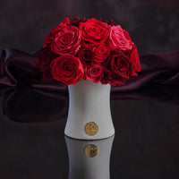 Creme Roses Dôme by La Fleur Lifetime Flowers