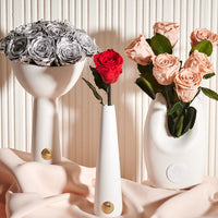 Single Stem by La Fleur Lifetime Flowers