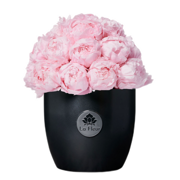 Noir Peony Dôme by La Fleur Lifetime Flowers