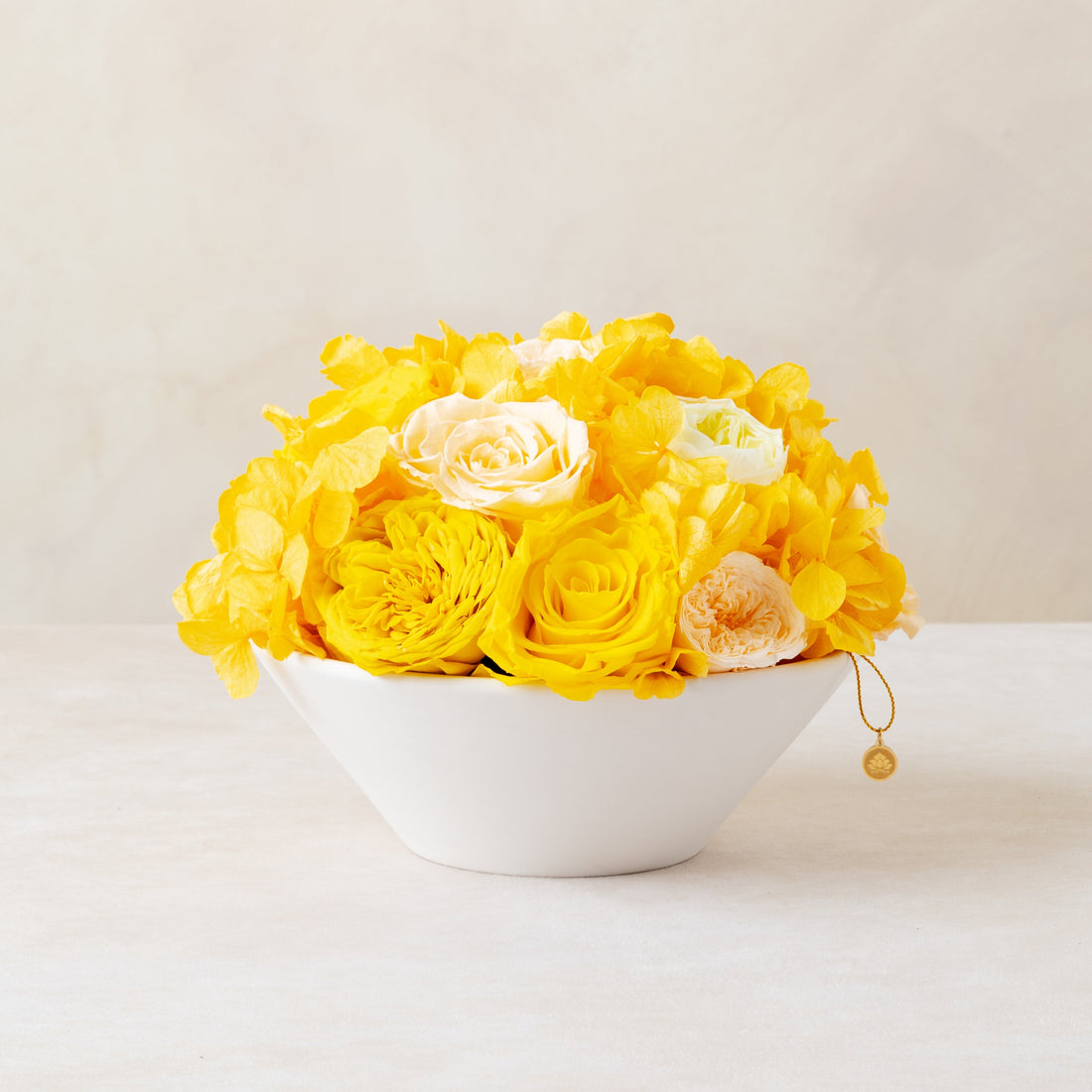 Jardin Bowl - Yellow by La Fleur Lifetime Flowers