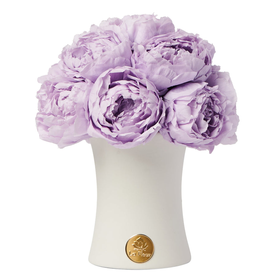 Creme Peony Dôme by La Fleur Lifetime Flowers