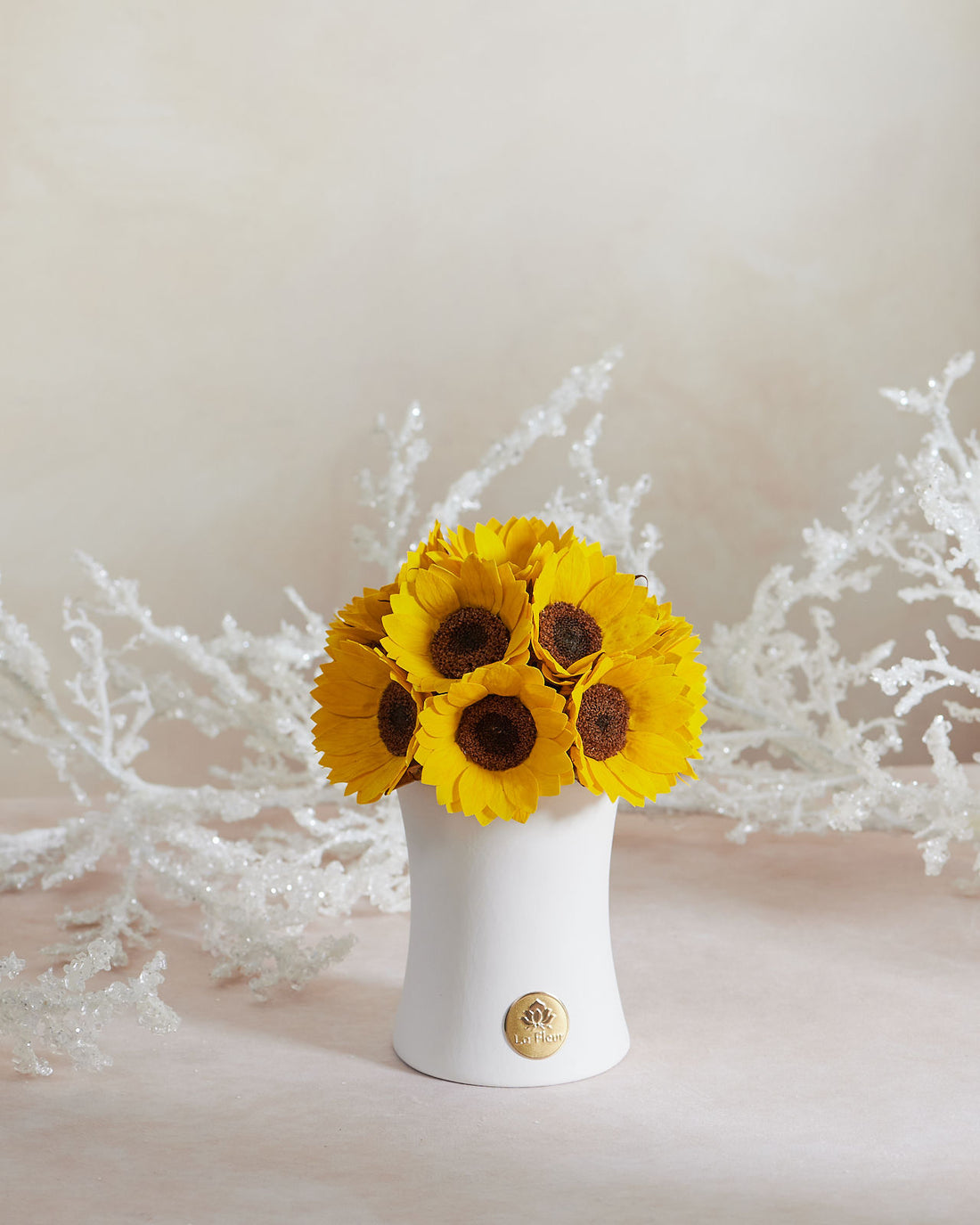 Creme Sunflower Dôme by La Fleur Lifetime Flowers