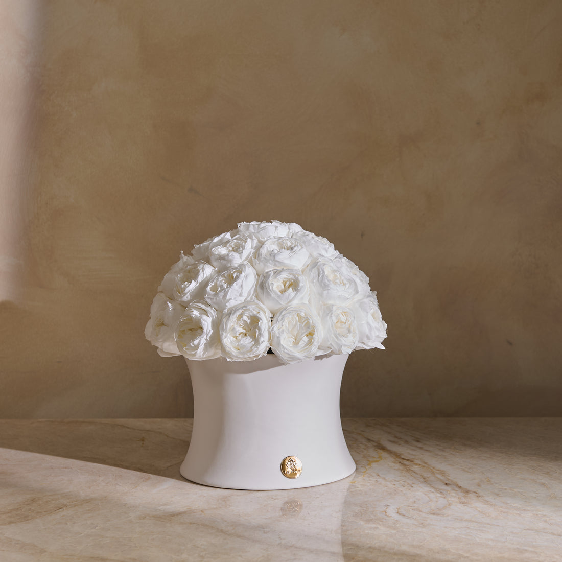 Grande Creme Peony Rosette