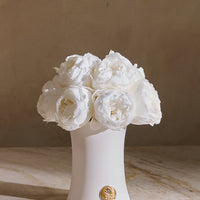Creme Peony Rosette Dôme