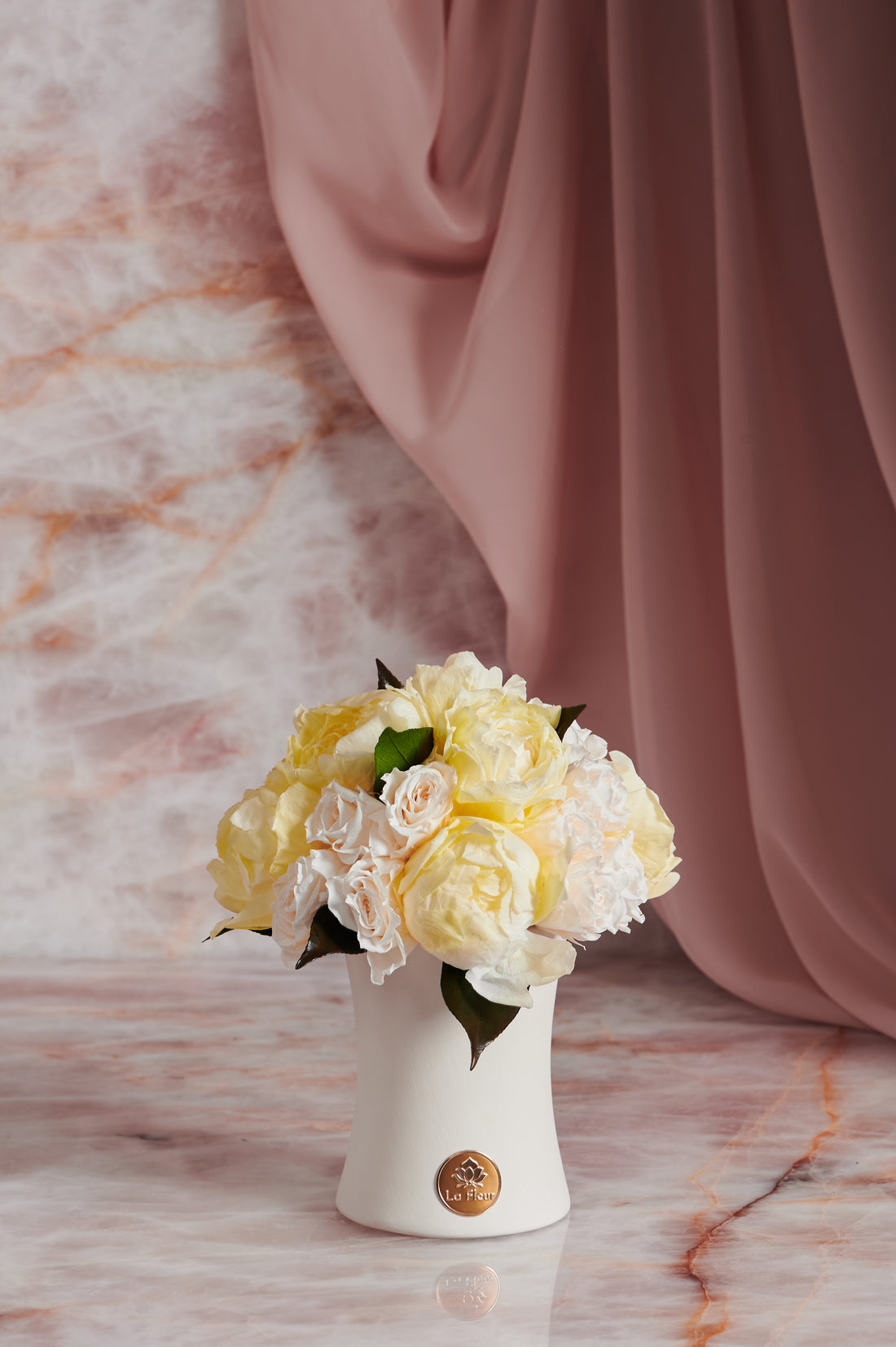 Creme Peony + Rose Dôme