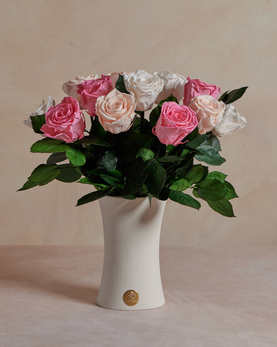 Creme Mixed Long Stems by La Fleur Lifetime Flowers