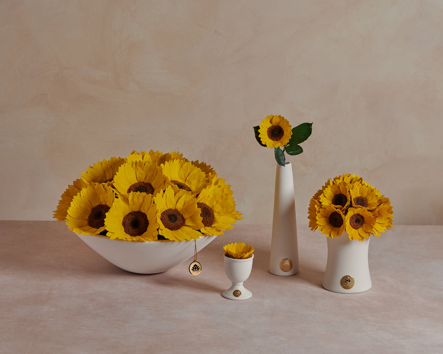 Grandiose Sunflower by La Fleur Lifetime Flowers