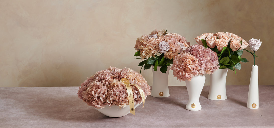 Long Stem Hydrangea by La Fleur Lifetime Flowers