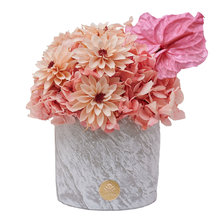 La Terre Petite - Botanique by La Fleur Lifetime Flowers