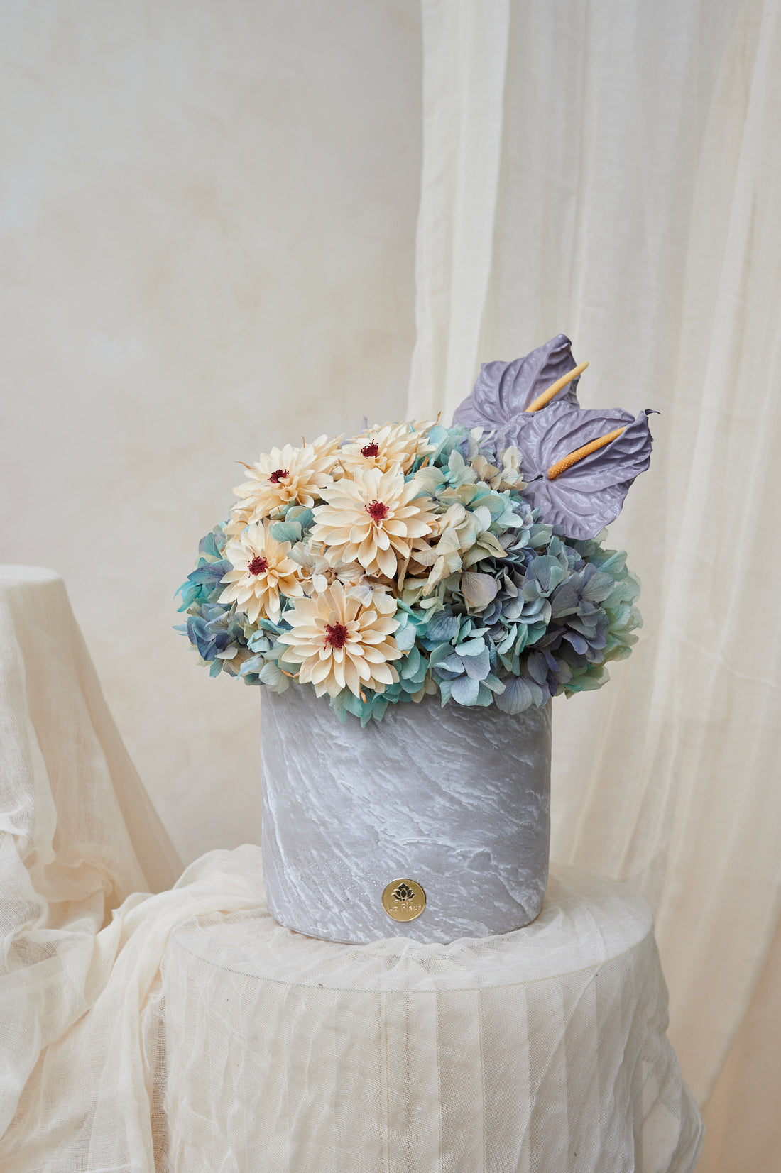 La Terre Grande - Botanique by La Fleur Lifetime Flowers