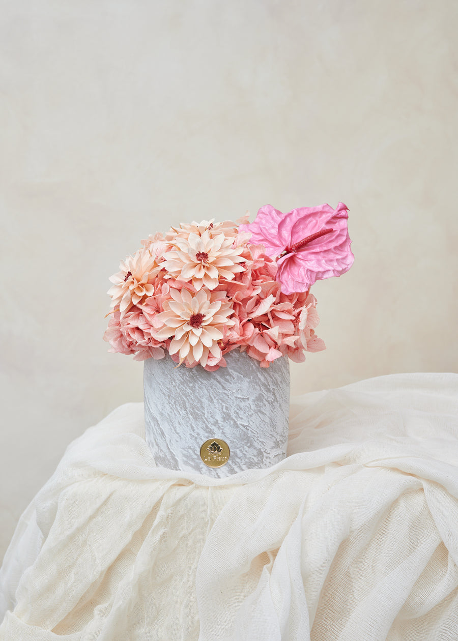 La Terre Petite - Botanique by La Fleur Lifetime Flowers