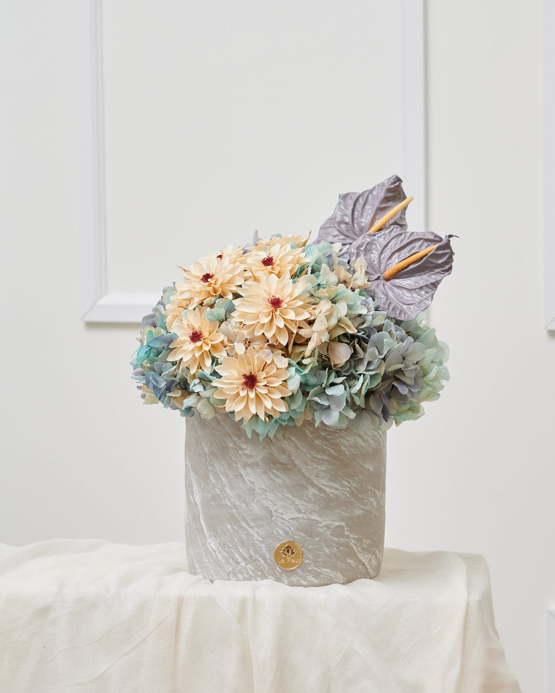 La Terre Grande - Botanique by La Fleur Lifetime Flowers