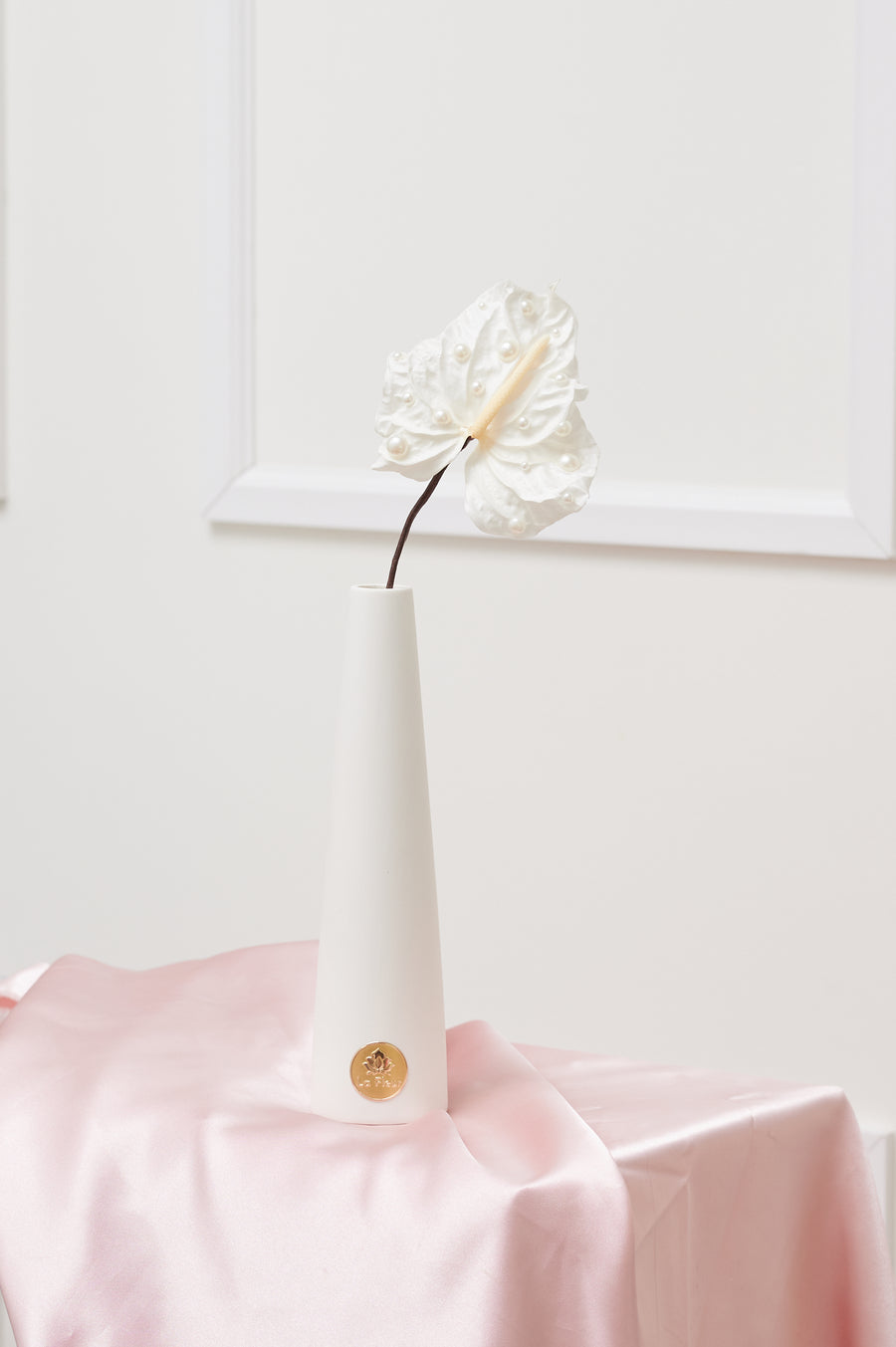 Anthurium Single Stem - Pearl by La Fleur Lifetime Flowers