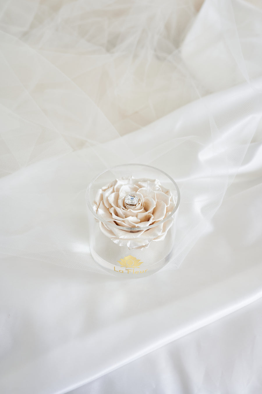 Bridal Acrylic - Single by La Fleur Lifetime Flowers