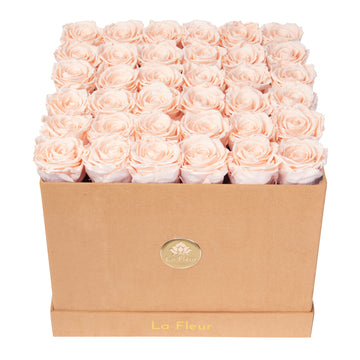 Grande Square - Brown Velvet by La Fleur Lifetime Flowers