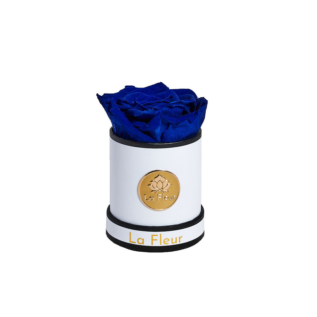 Mini by La Fleur Lifetime Flowers