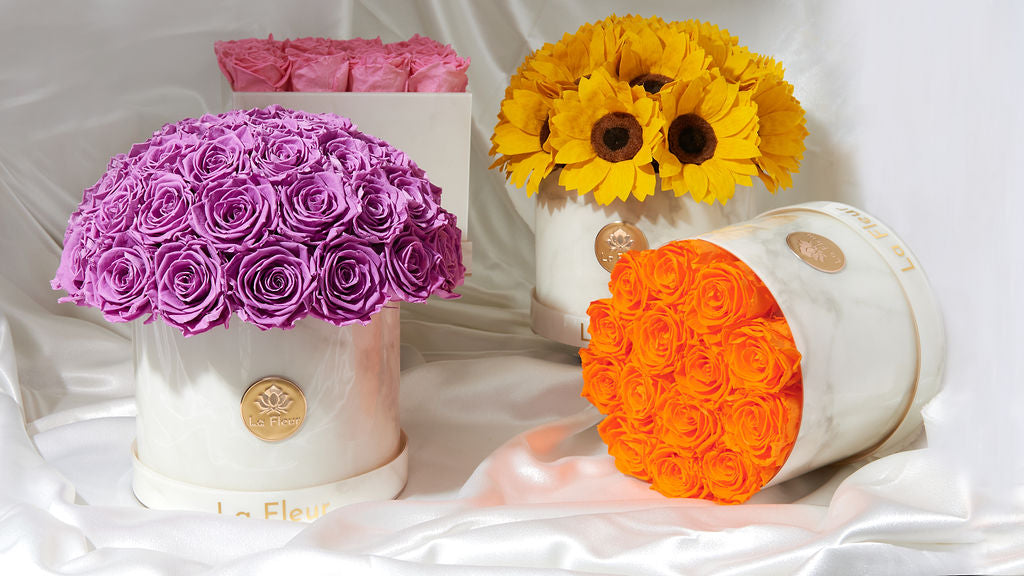 White Marble Dôme by La Fleur Lifetime Flowers