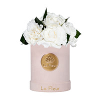 Gardenia Super Petite by La Fleur Lifetime Flowers