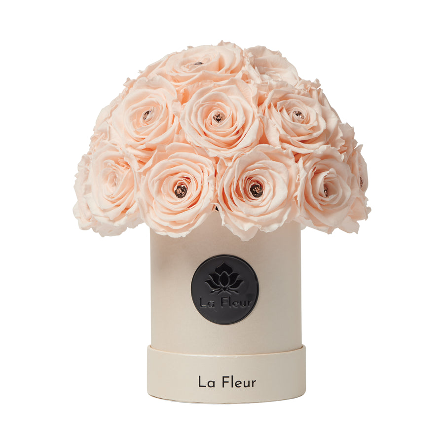 Radiance Petite Dome by La Fleur Lifetime Flowers