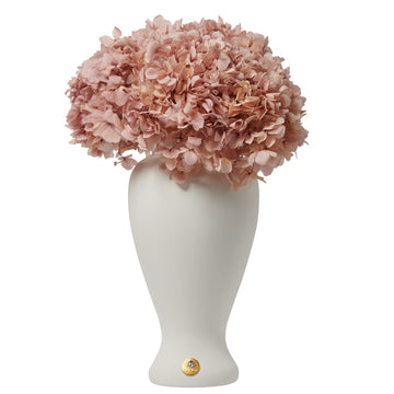 Grande Hydrangea by La Fleur Lifetime Flowers