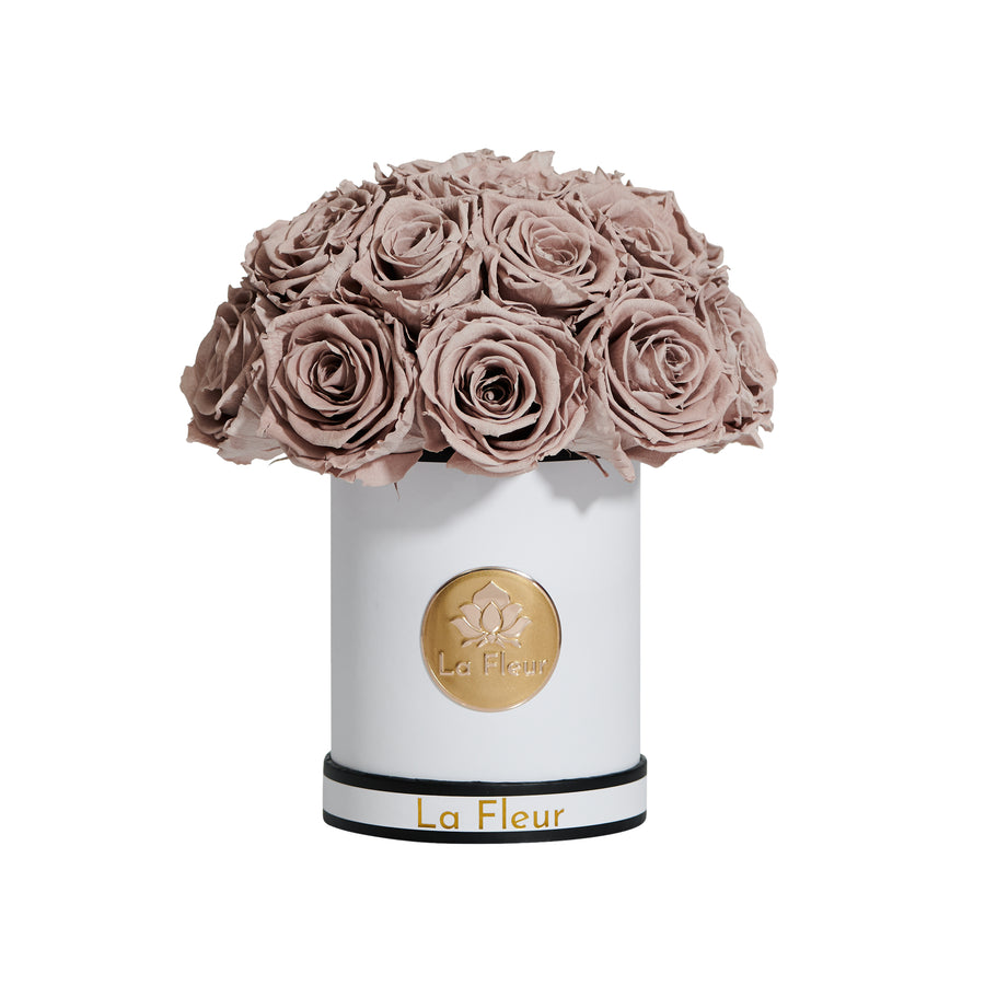 Super Petite Dôme by La Fleur Lifetime Flowers