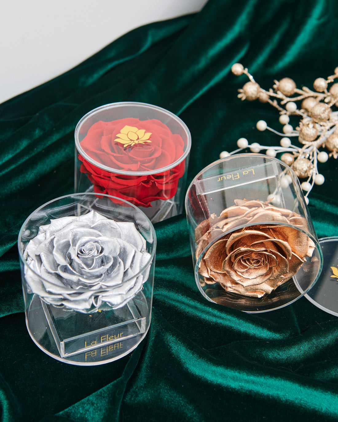 Single Acrylic by La Fleur Lifetime Flowers