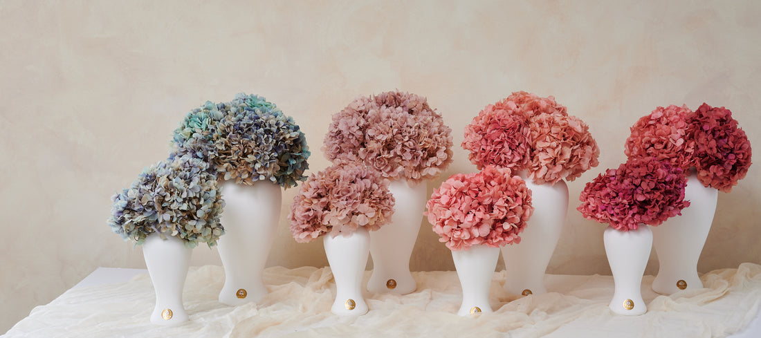 Grande Hydrangea by La Fleur Lifetime Flowers