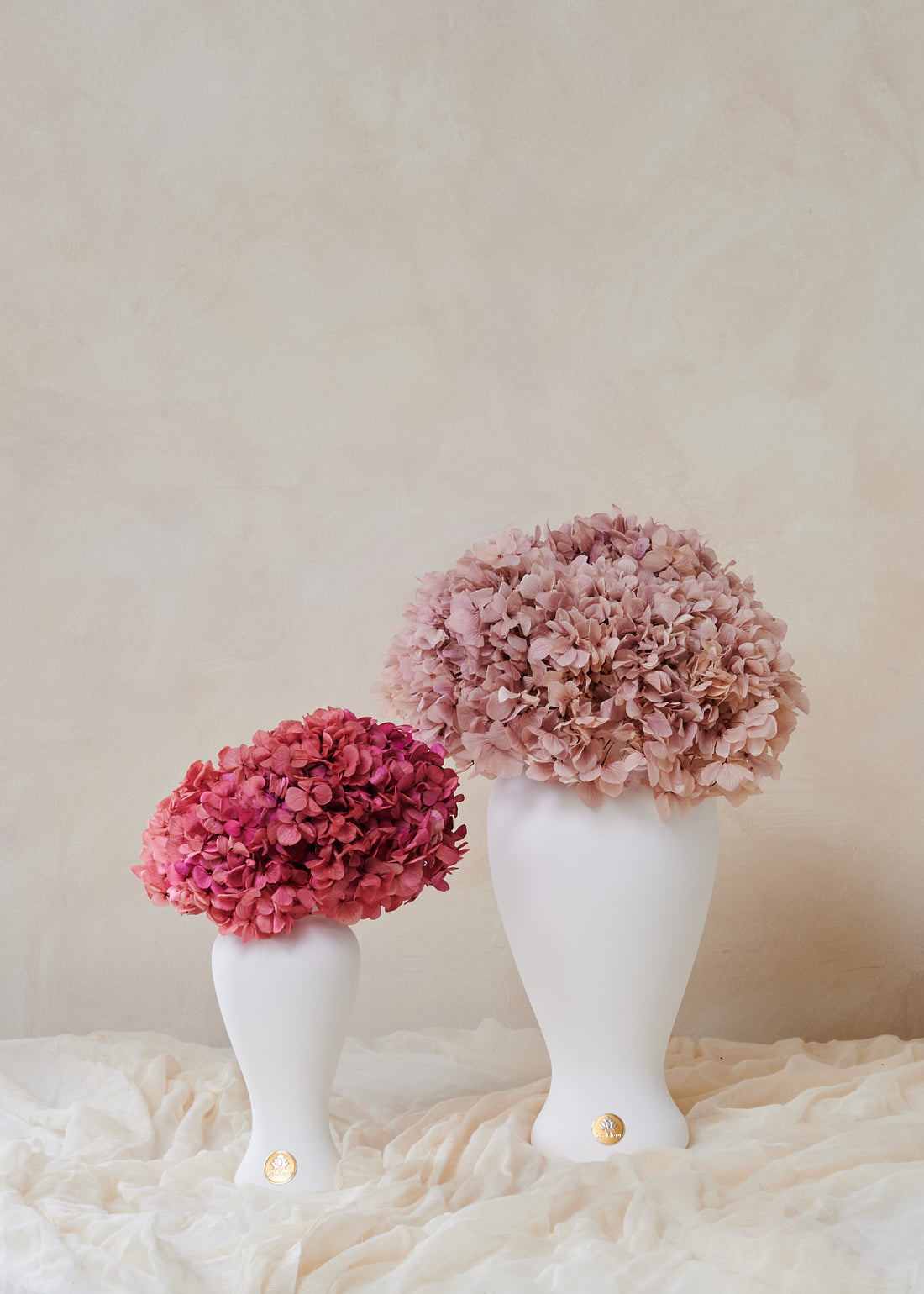 Grande Hydrangea by La Fleur Lifetime Flowers