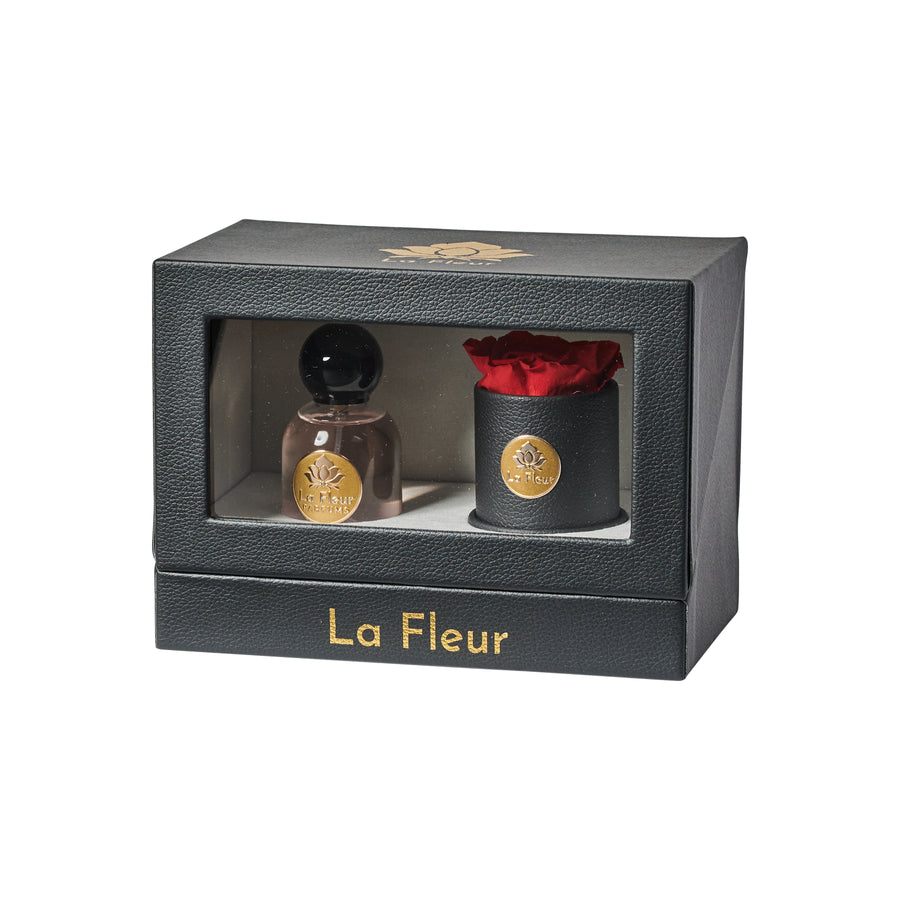 Signature Gift Set - Rose by La Fleur Lifetime Flowers