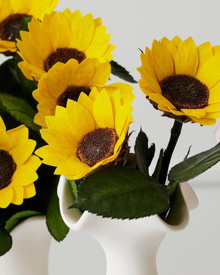 Royal Grande - Sunflower by La Fleur Lifetime Flowers