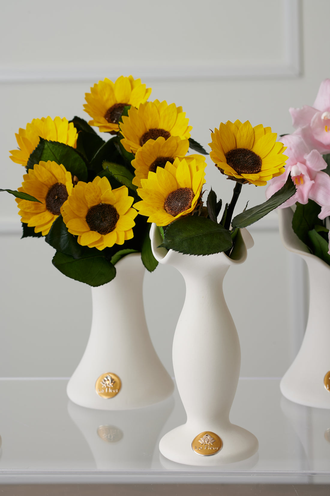 Royal Grande - Sunflower by La Fleur Lifetime Flowers