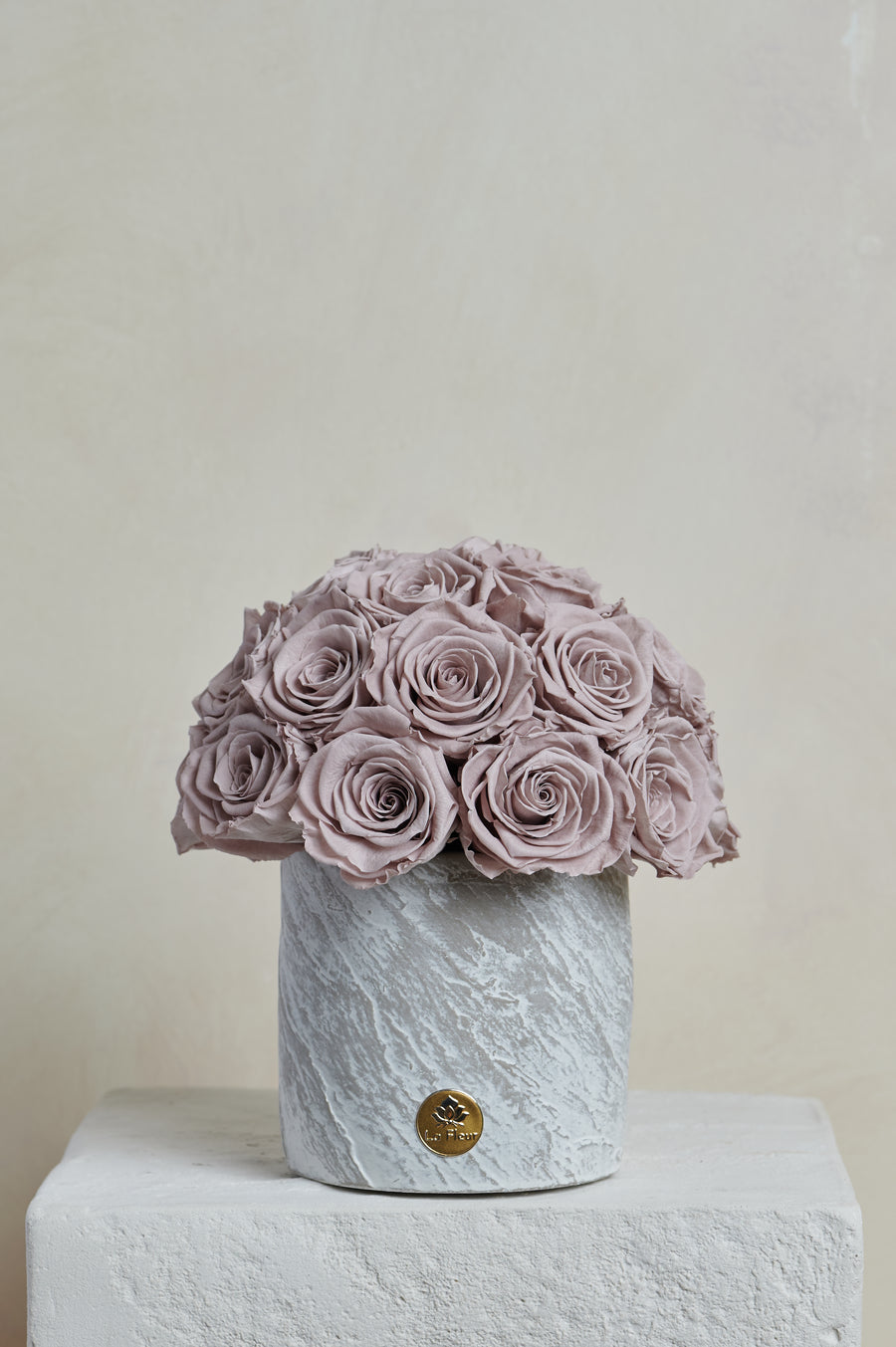 La Terre Petite by La Fleur Lifetime Flowers