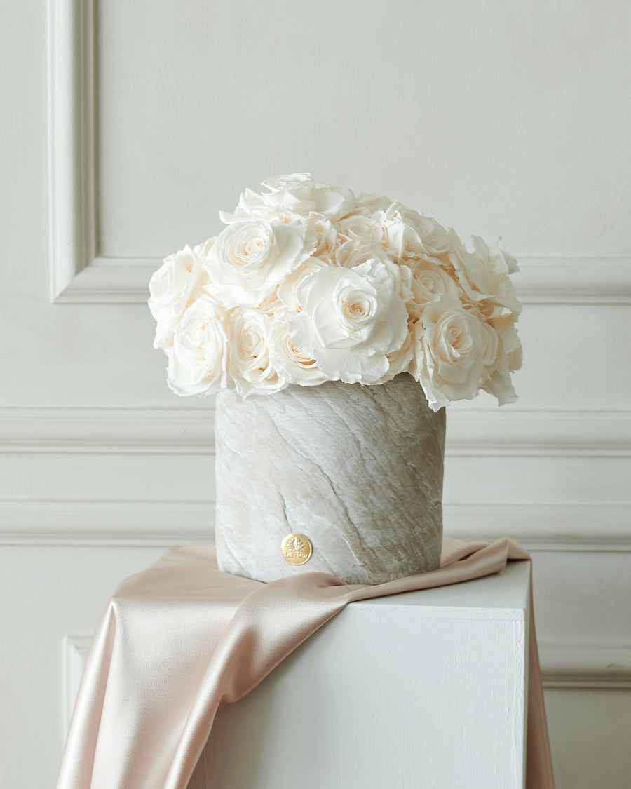 La Terre Grande - Reflex by La Fleur Lifetime Flowers