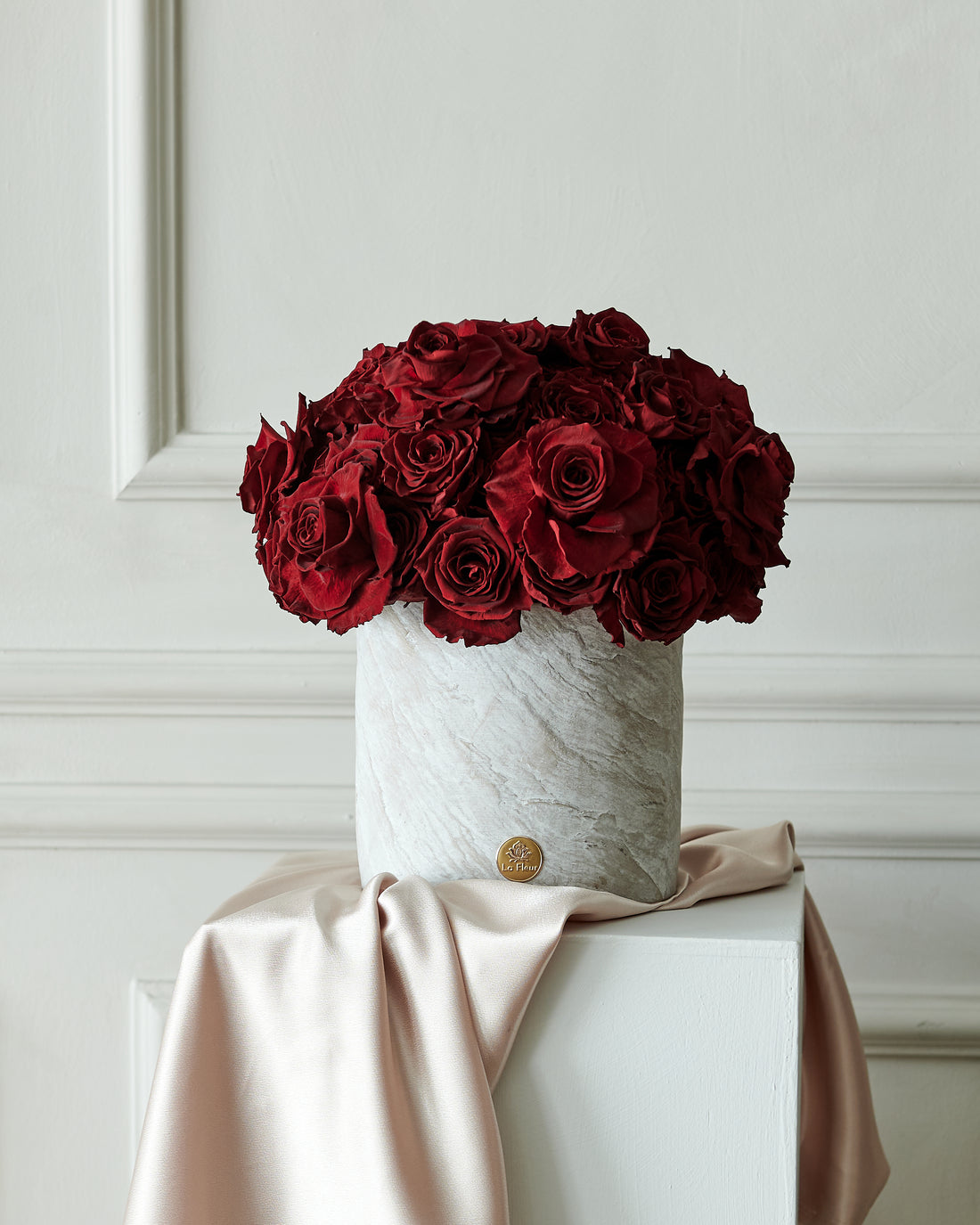 La Terre Grande - Reflex by La Fleur Lifetime Flowers