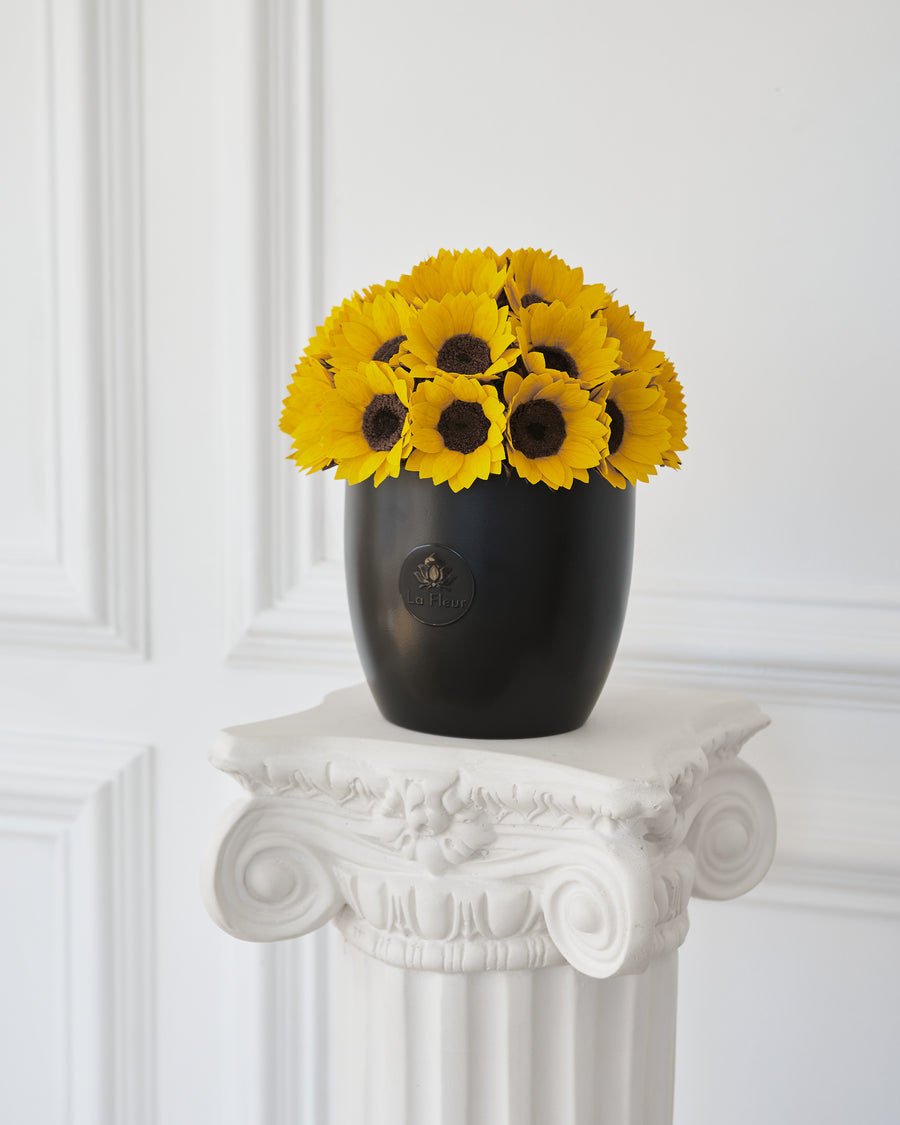 Noir Sunflower Dôme by La Fleur Lifetime Flowers