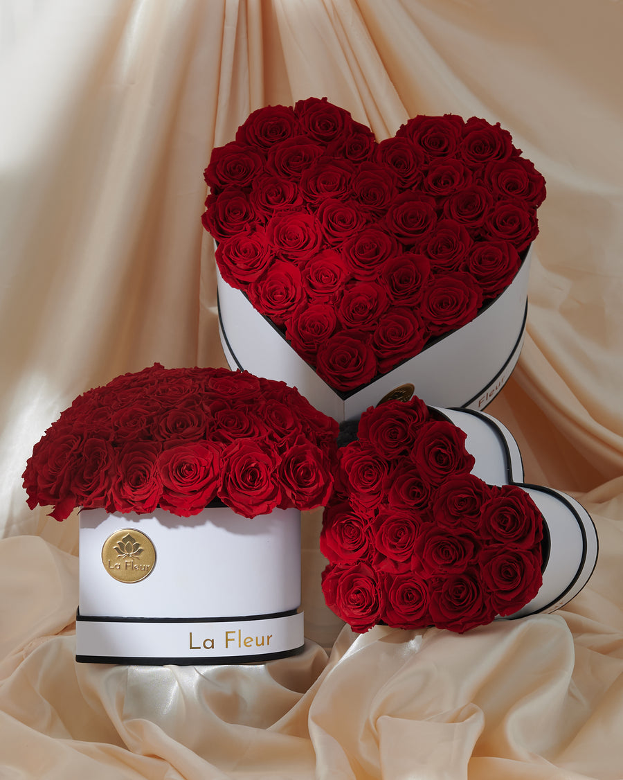 Grande Heart by La Fleur Lifetime Flowers