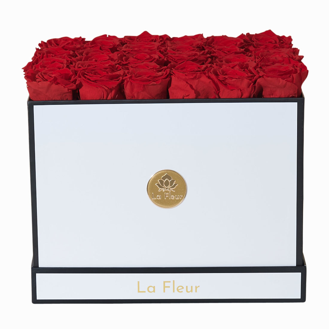 Grande Square by La Fleur Lifetime Flowers