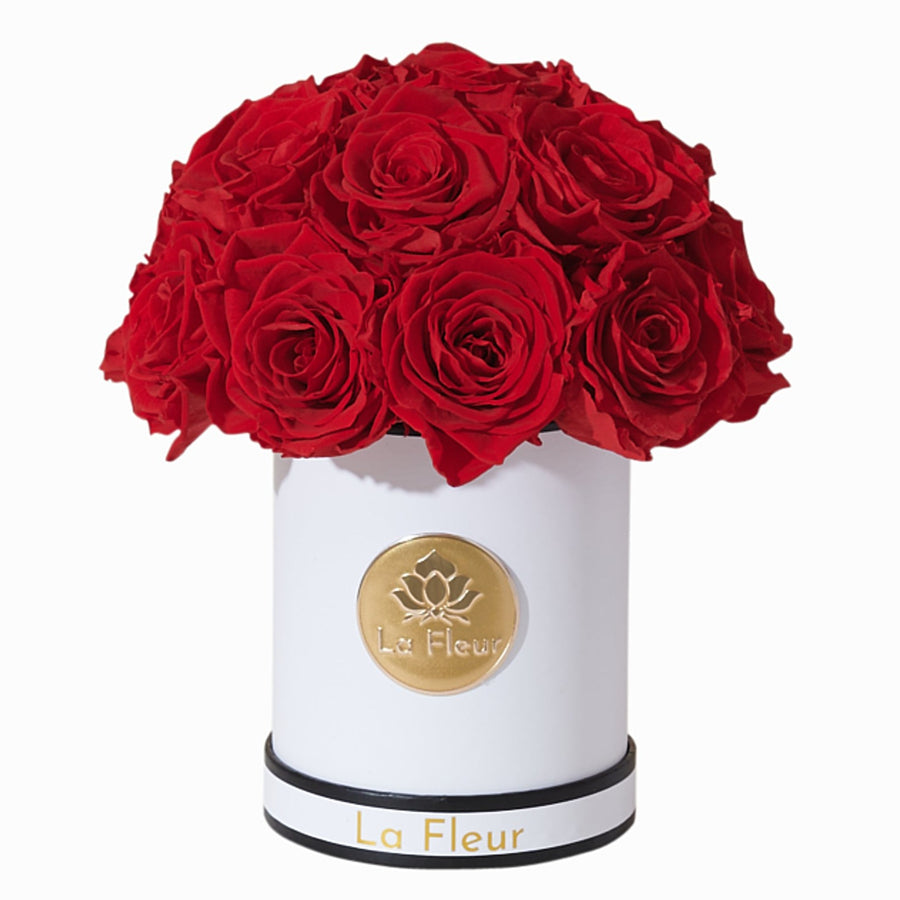 Super Petite Dôme by La Fleur Lifetime Flowers