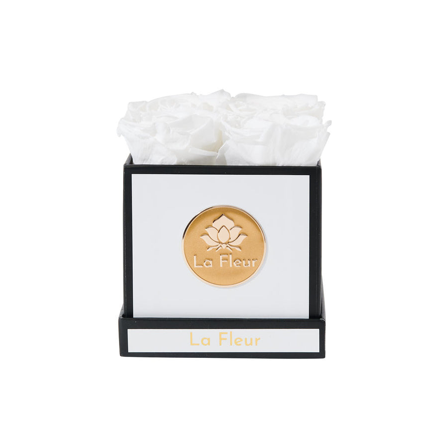 Super Petit by La Fleur Lifetime Flowers