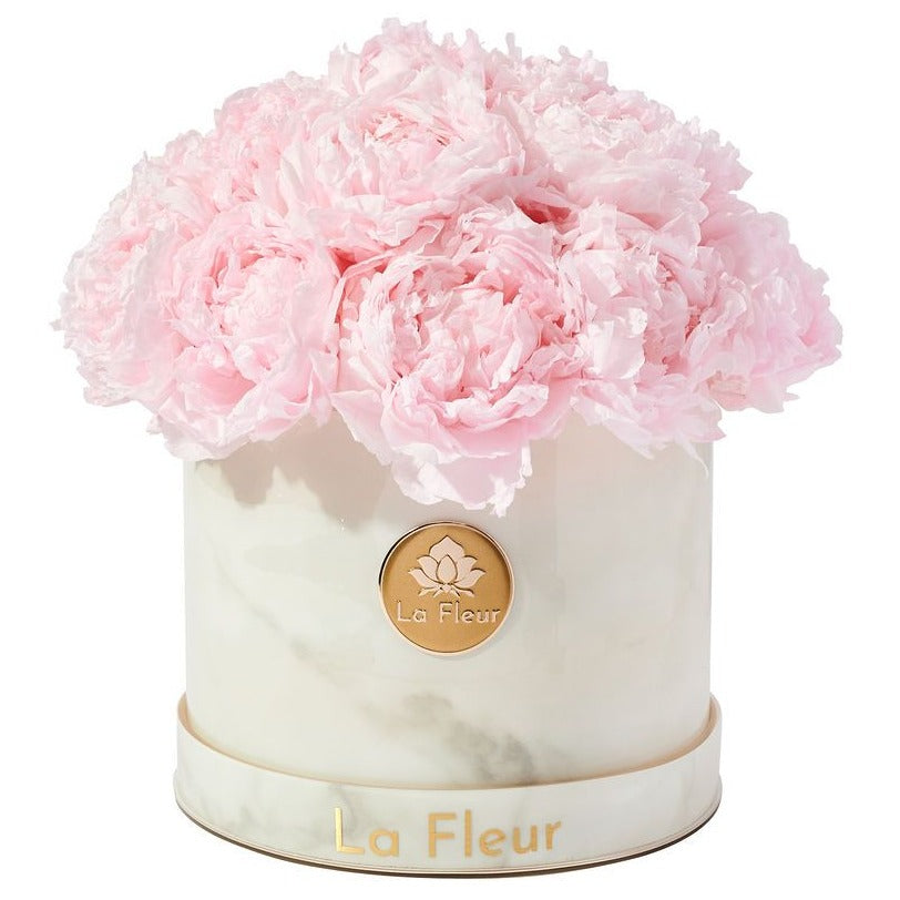 White Marble Peony Dôme by La Fleur Lifetime Flowers