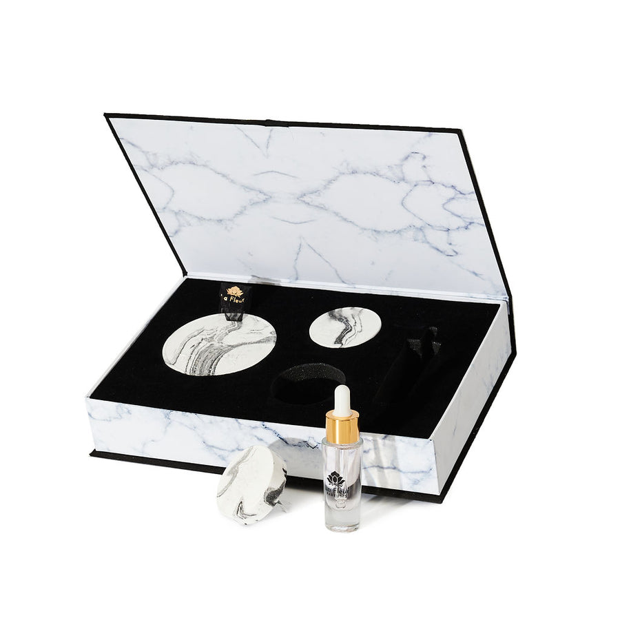 Porcelain Diffuser Gift Set by La Fleur Lifetime Flowers