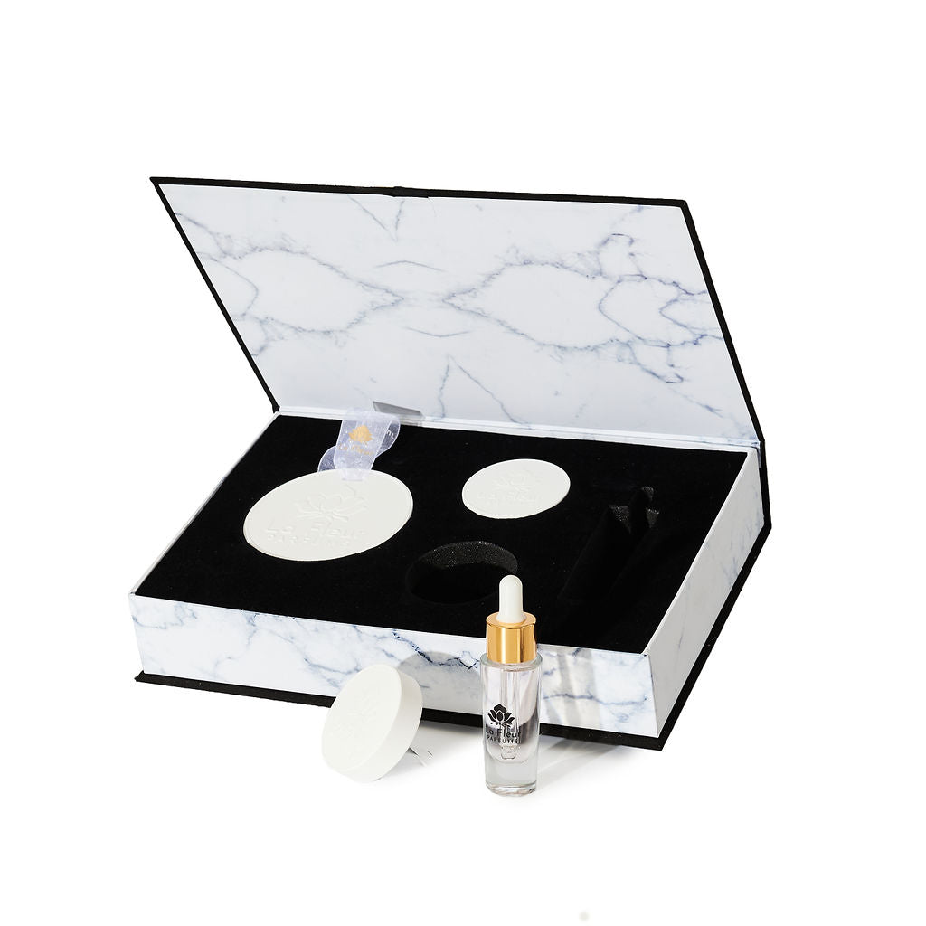 Porcelain Diffuser Gift Set by La Fleur Lifetime Flowers