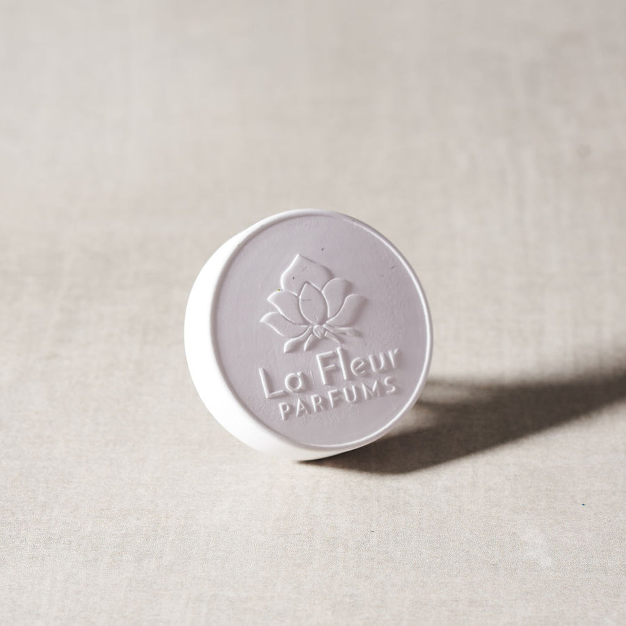 Porcelain Diffuser Gift Set by La Fleur Lifetime Flowers