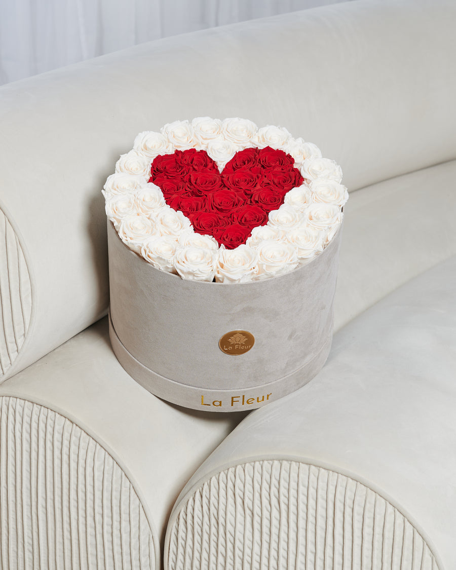 Grande Round Heart by La Fleur Lifetime Flowers