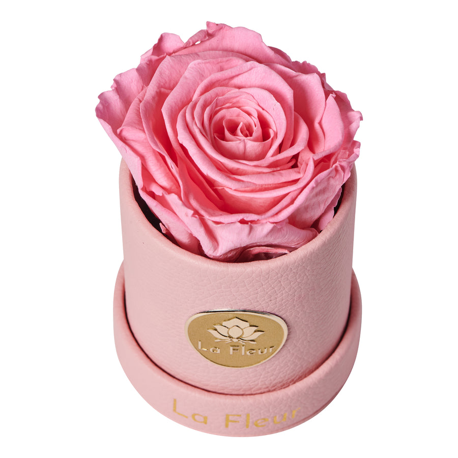 Leather Mini by La Fleur Lifetime Flowers