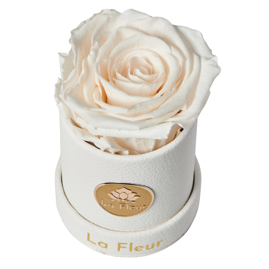 Leather Mini by La Fleur Lifetime Flowers