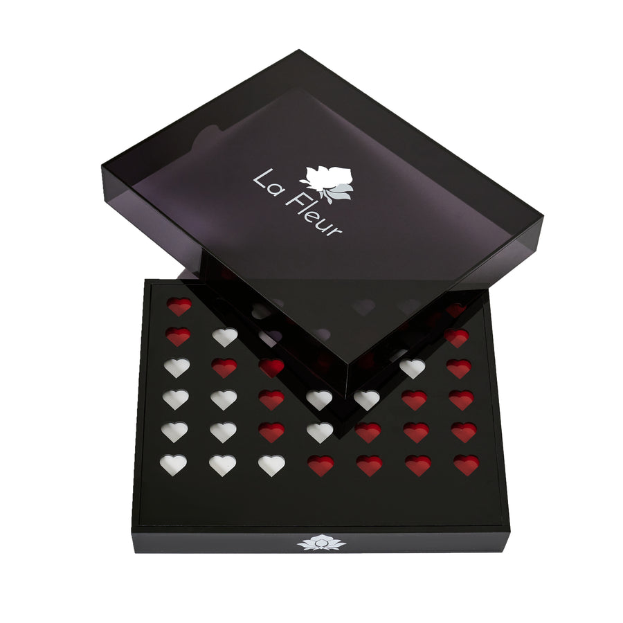 Love Connection Game Set by La Fleur Lifetime Flowers