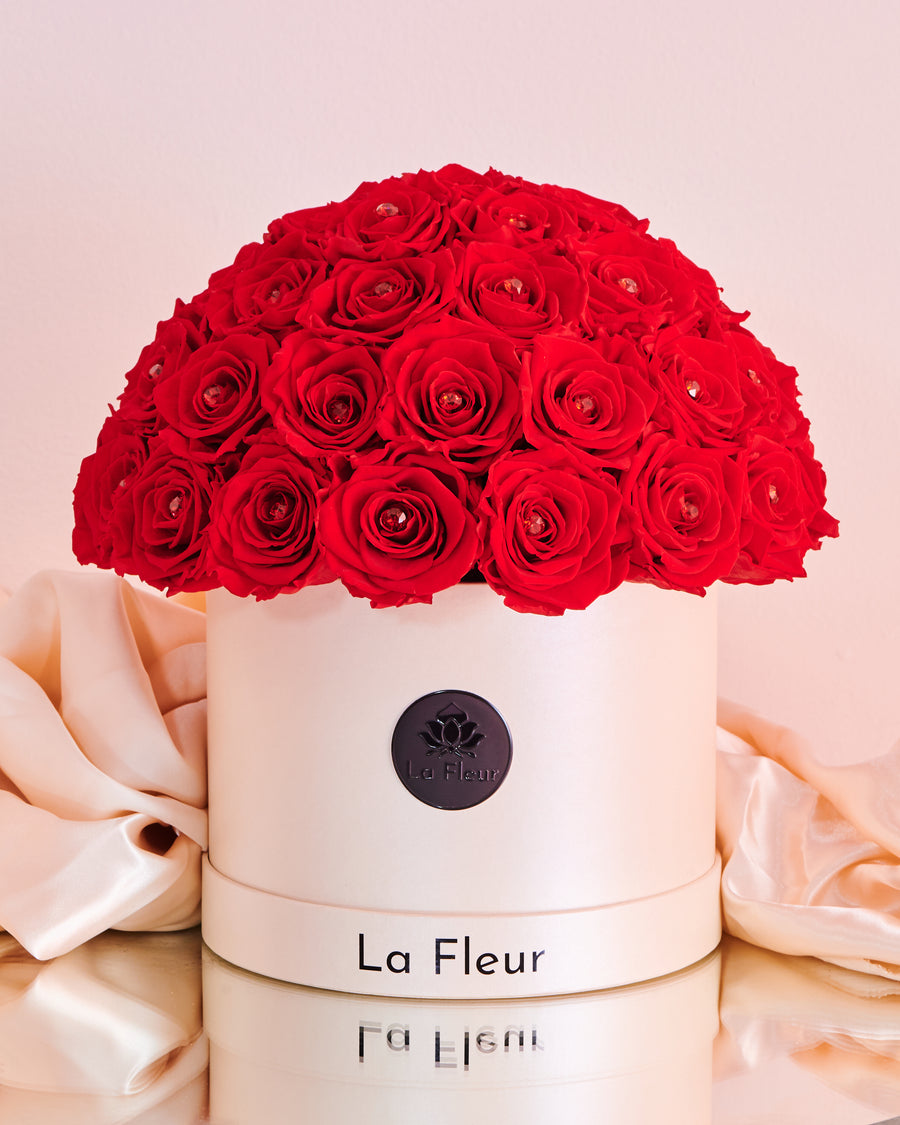 Radiance Dome by La Fleur Lifetime Flowers