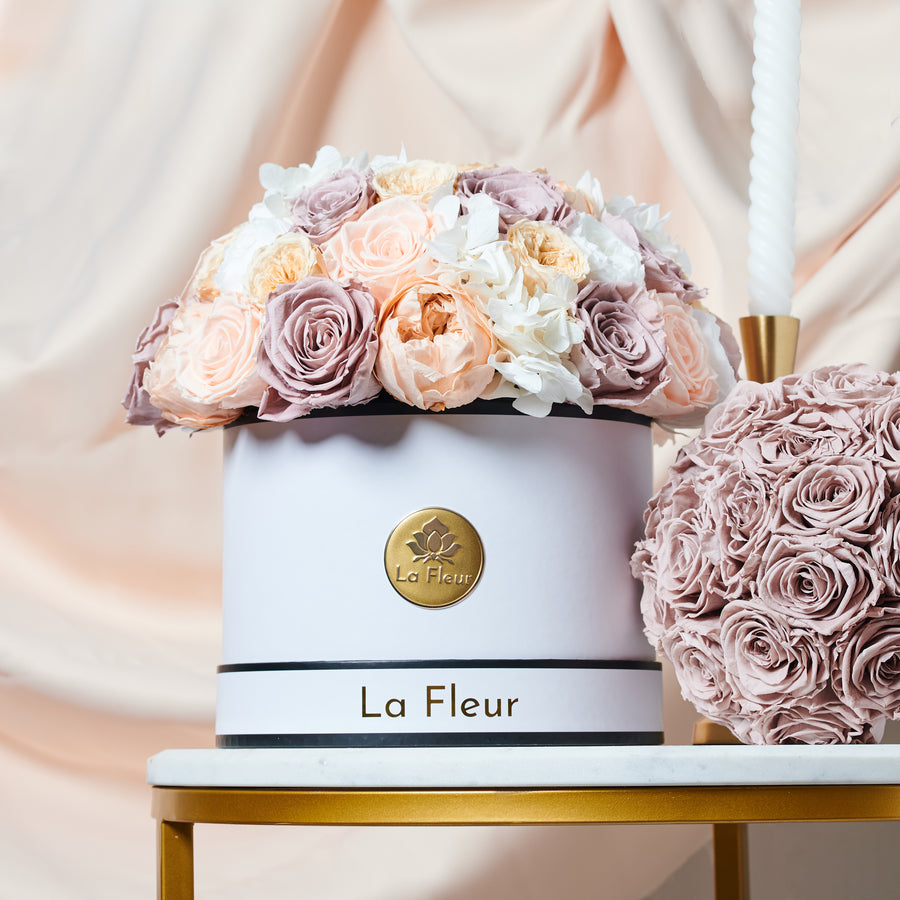 Jardin Dome - Blush by La Fleur Lifetime Flowers