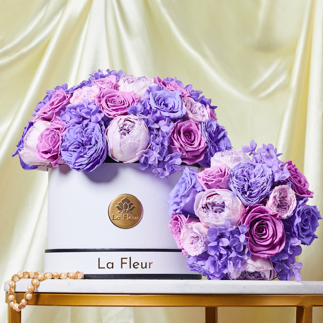 Jardin Super Petite Dome - Purple by La Fleur Lifetime Flowers